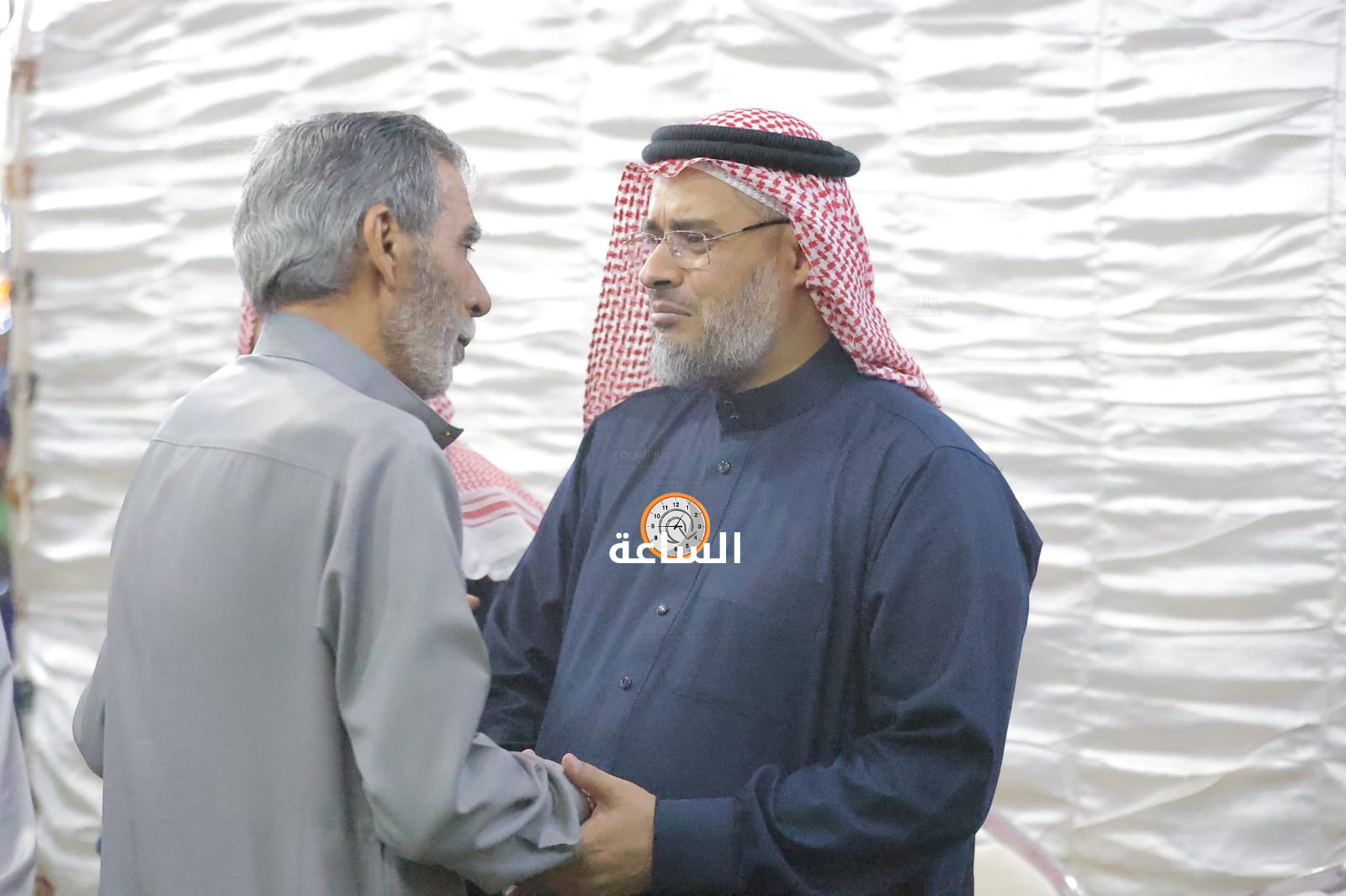 Madar Al-Saa Images 0.8658261735315222