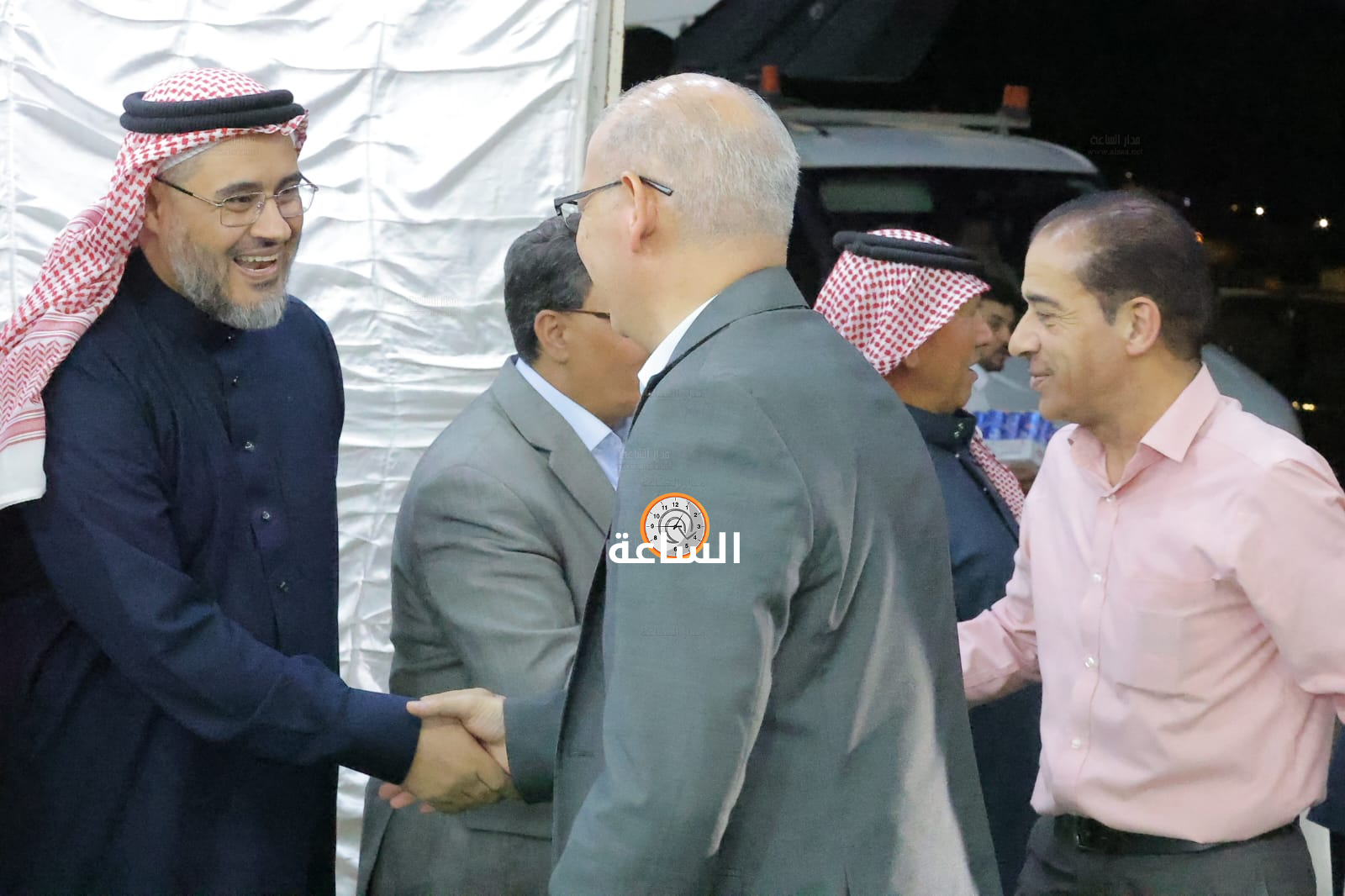 Madar Al-Saa Images 0.9006668637249718
