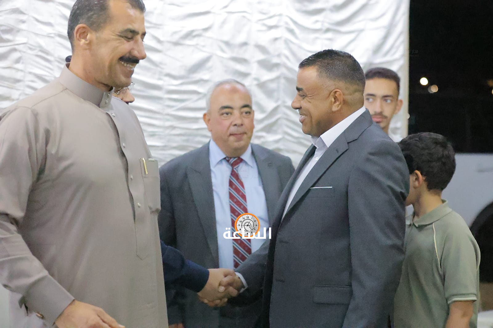 Madar Al-Saa Images 0.07954133018550225