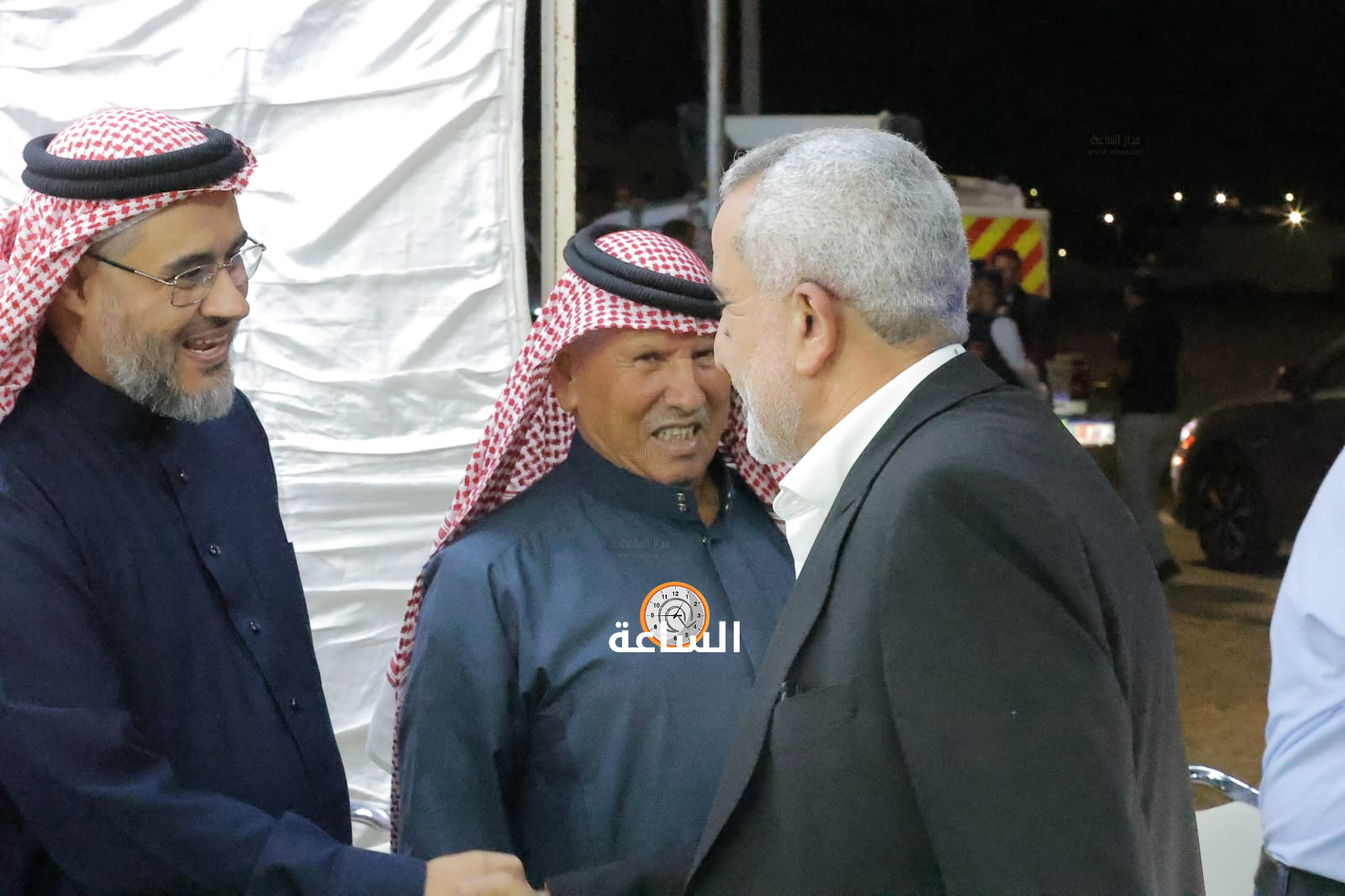 Madar Al-Saa Images 0.4158824339644932