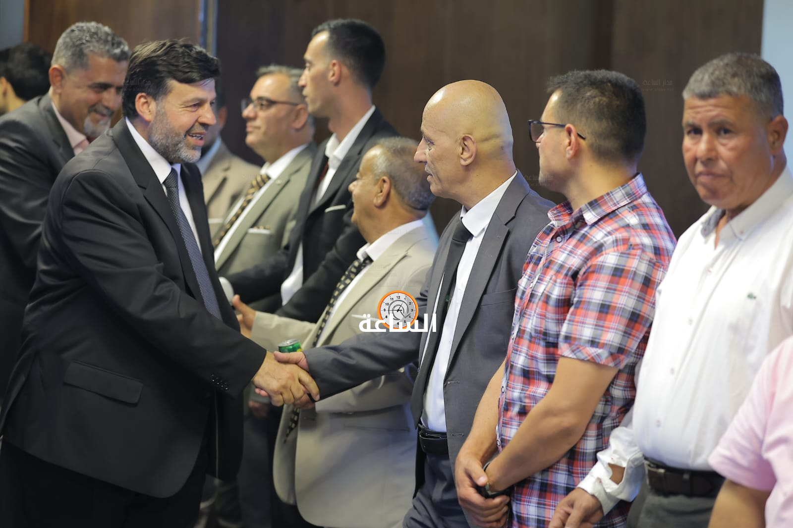 Madar Al-Saa Images 0.20188717515043375
