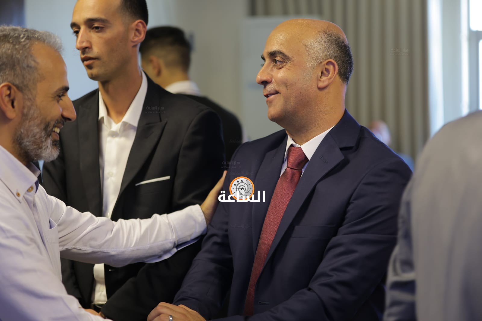 Madar Al-Saa Images 0.09295236042215738