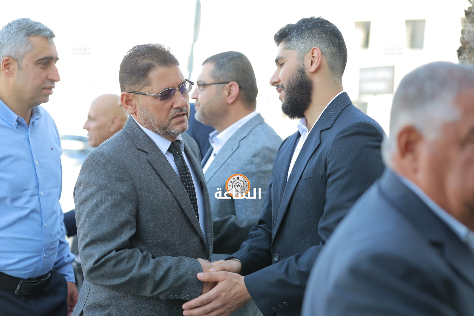Madar Al-Saa Images 0.8113362077957604