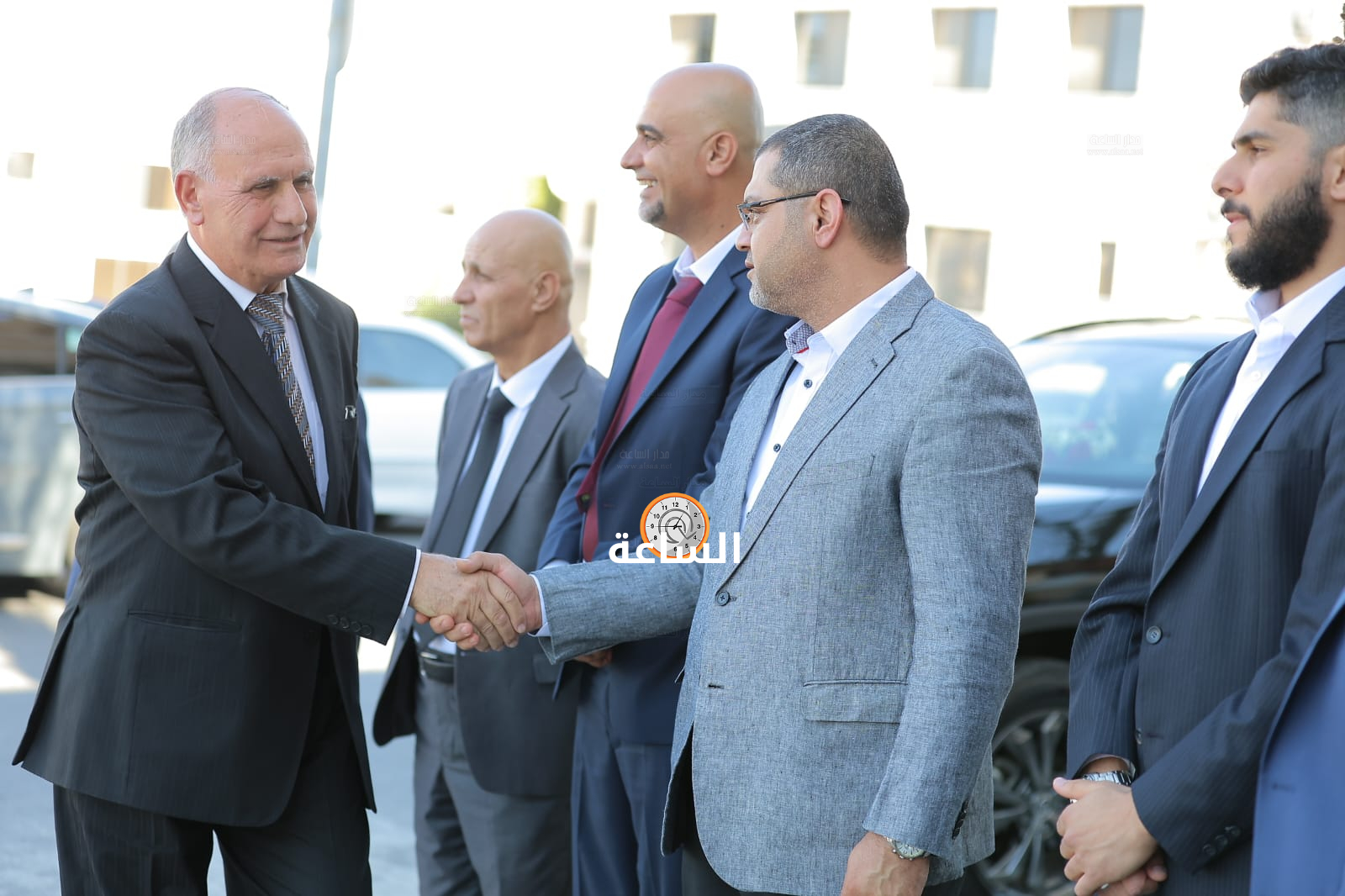Madar Al-Saa Images 0.04187822132924135