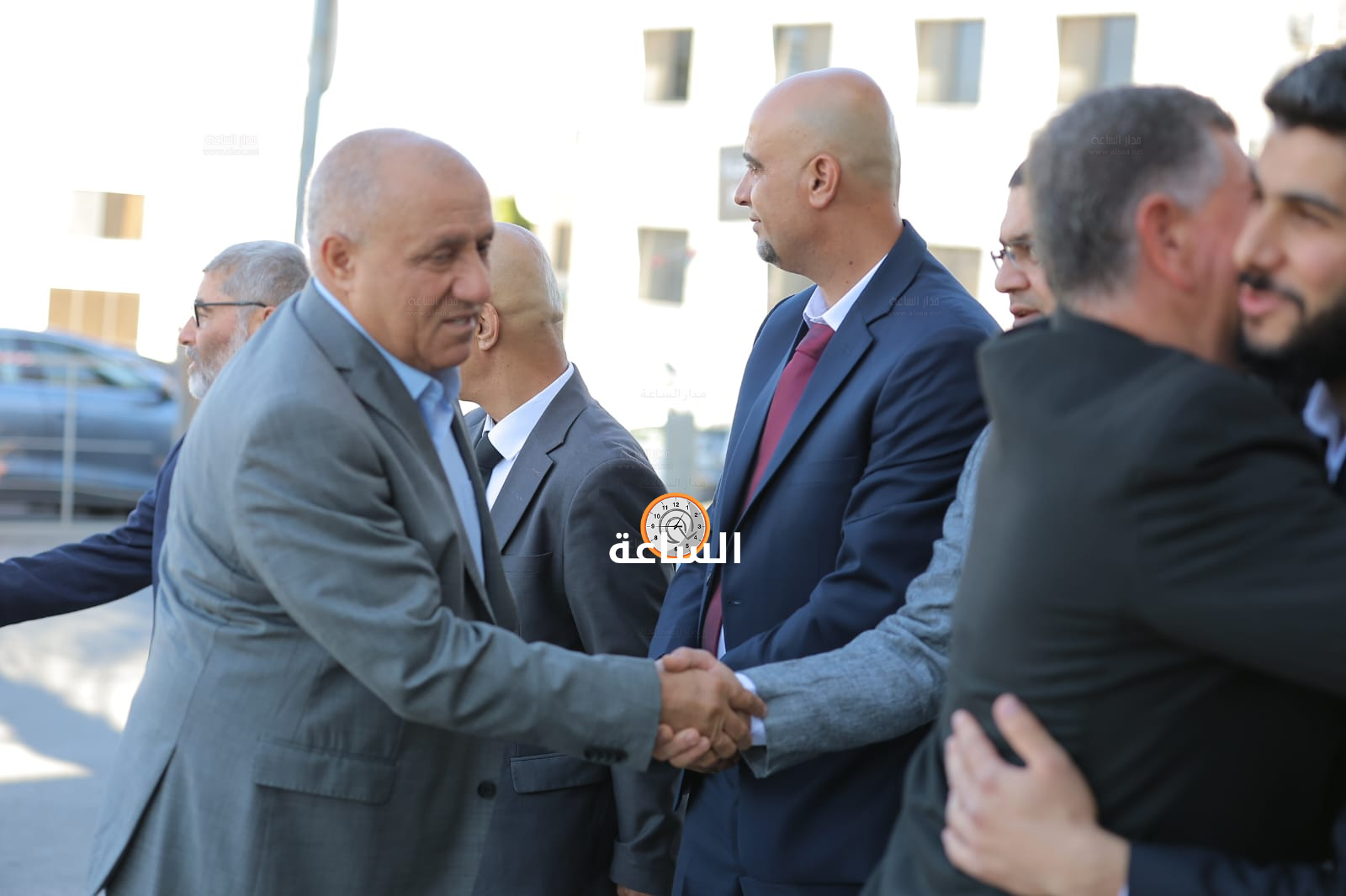 Madar Al-Saa Images 0.6038081273776872