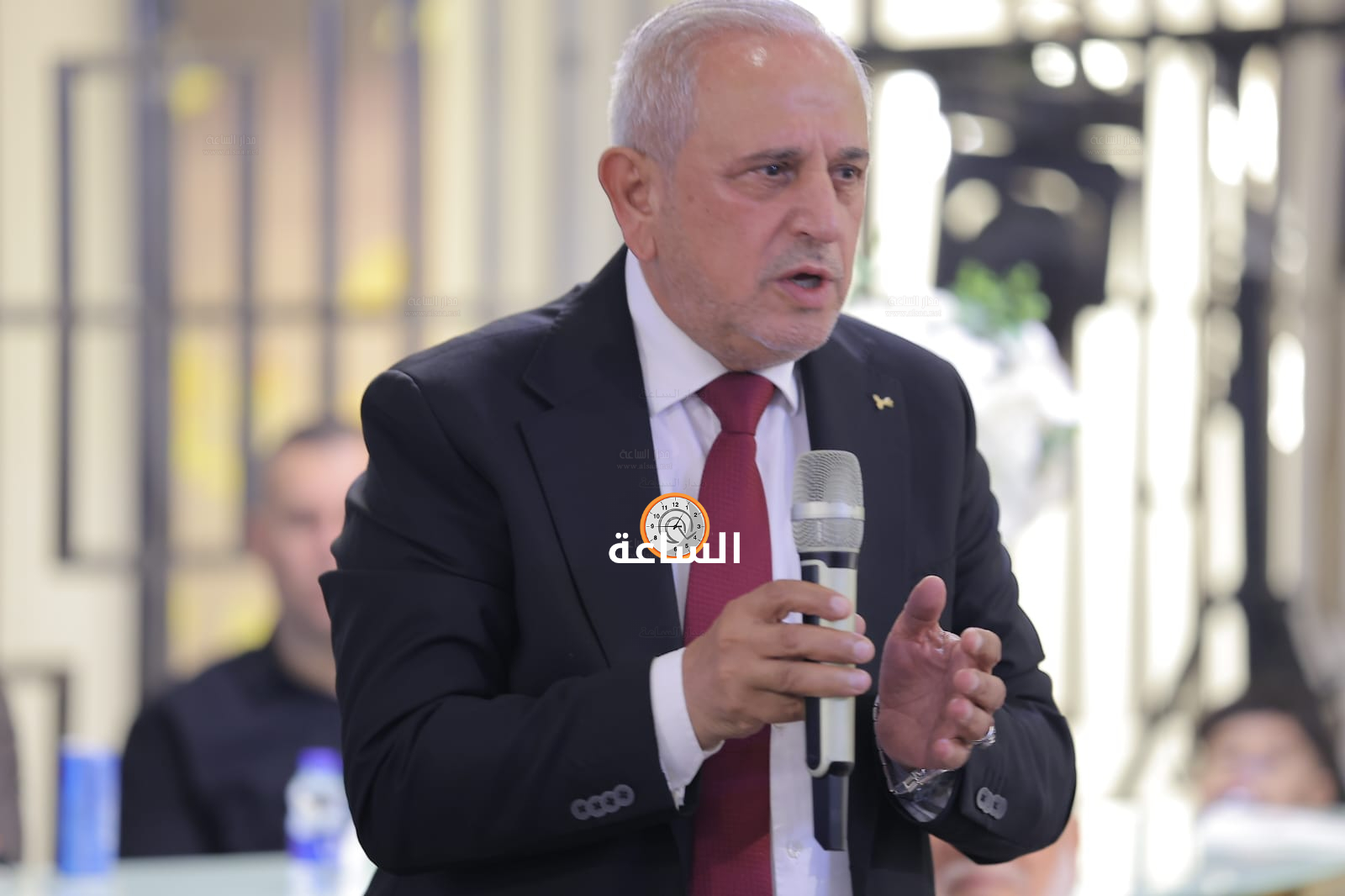 Madar Al-Saa Images 0.8827259587257037