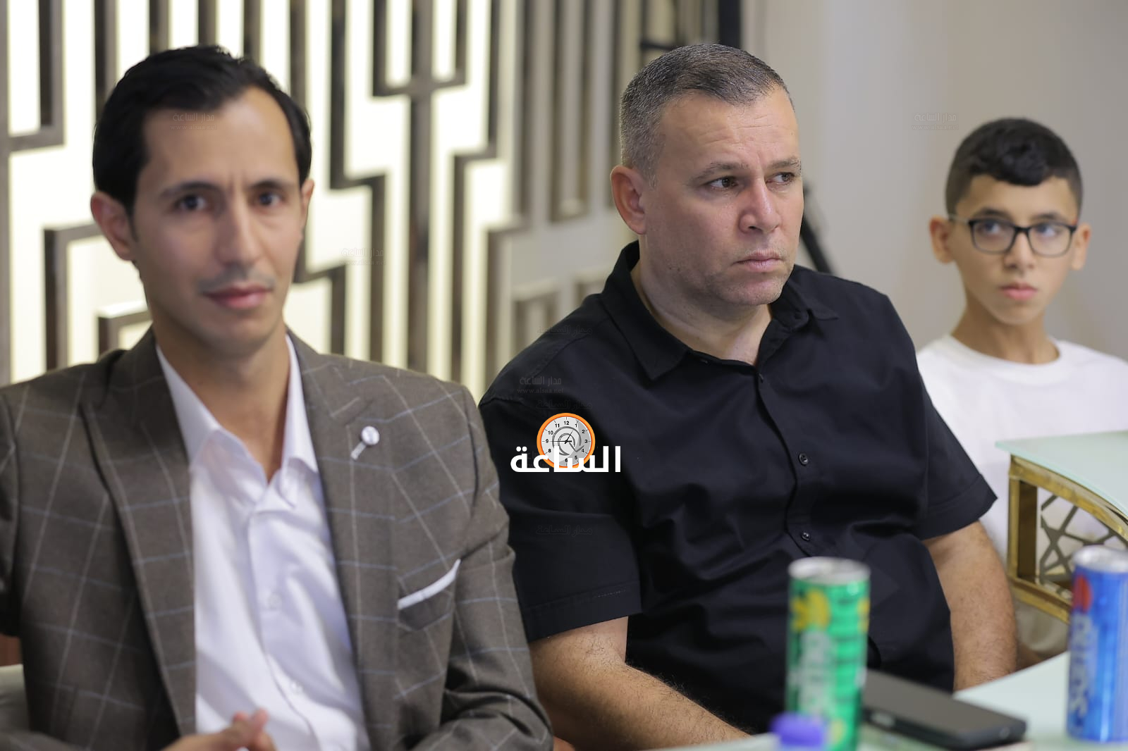 Madar Al-Saa Images 0.3353013611678607