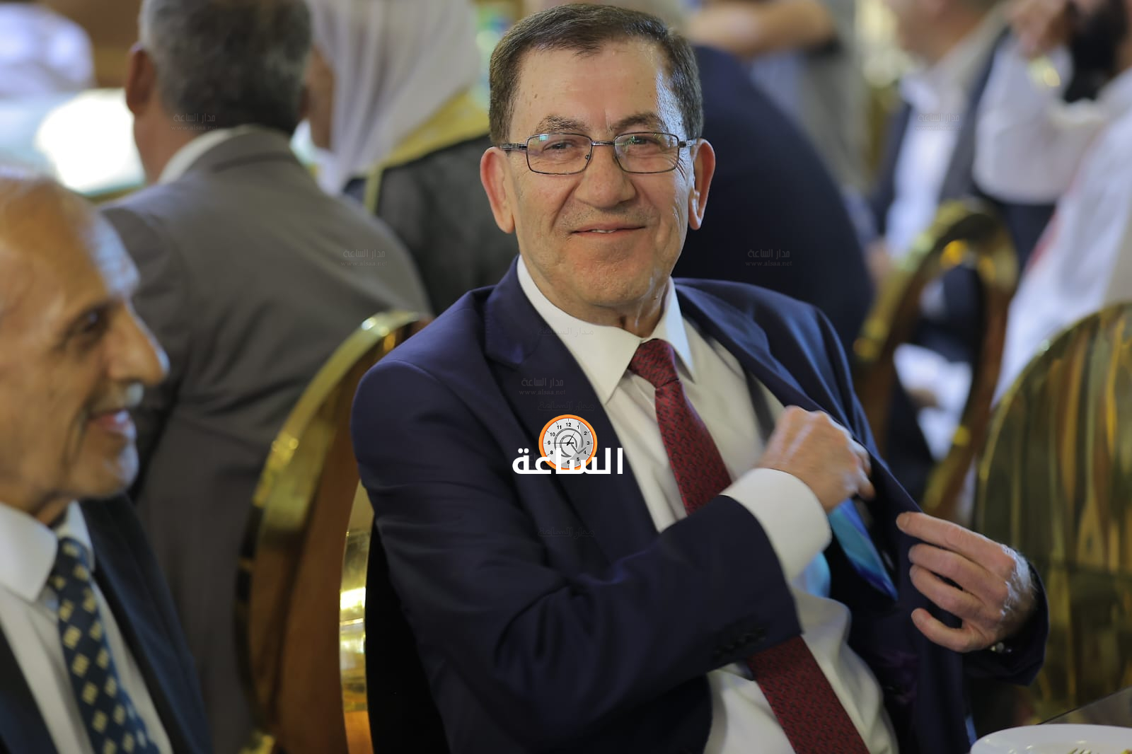 Madar Al-Saa Images 0.32452345817177153