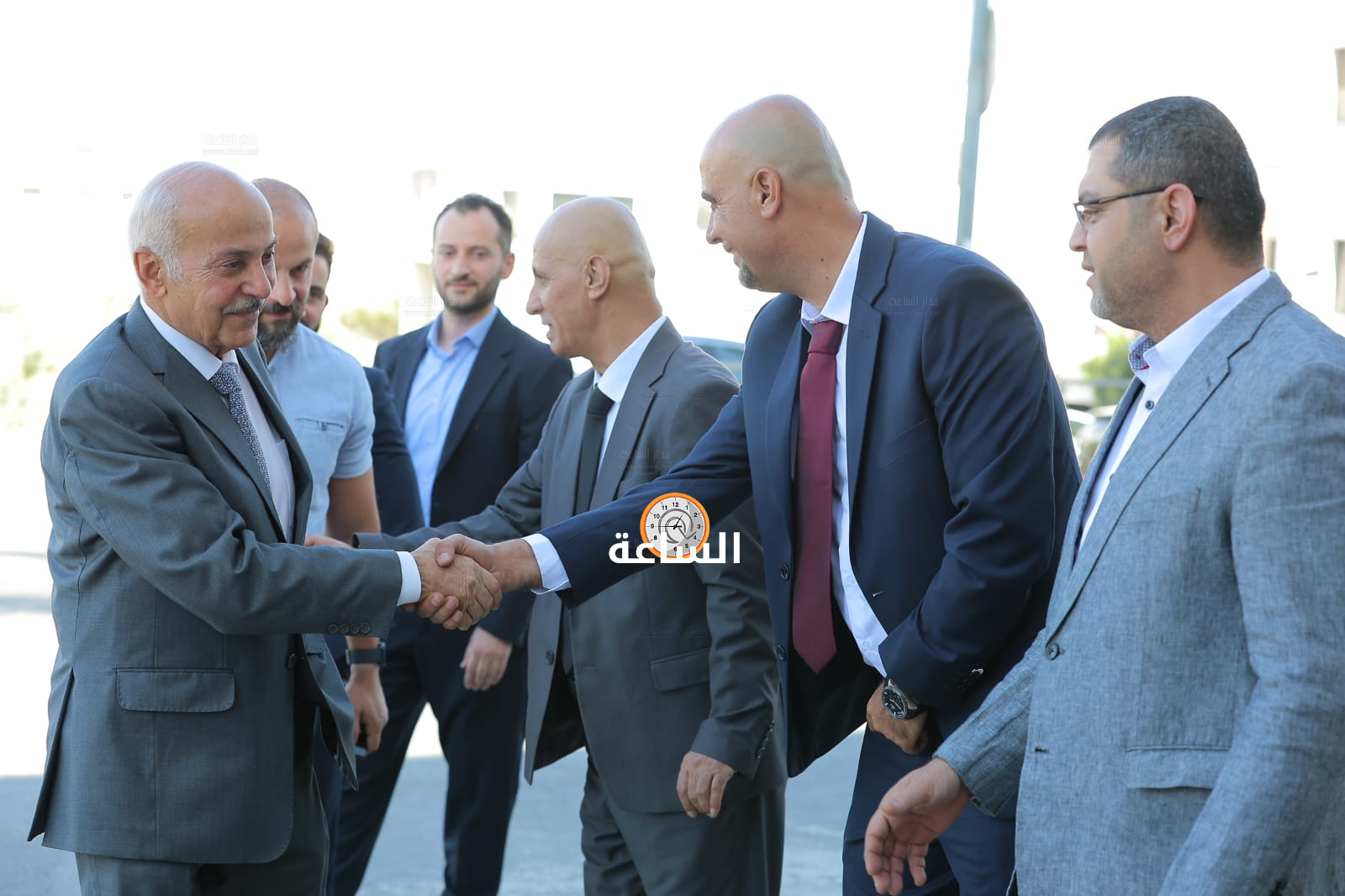 Madar Al-Saa Images 0.26082679254971186
