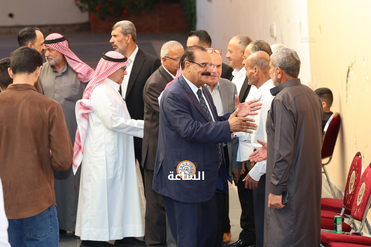 Madar Al-Saa Images 0.4993843628872858