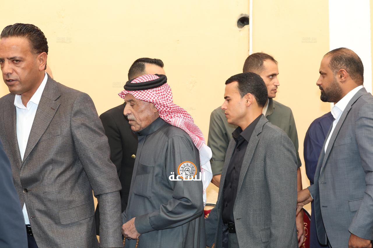 Madar Al-Saa Images 0.41509665566836085