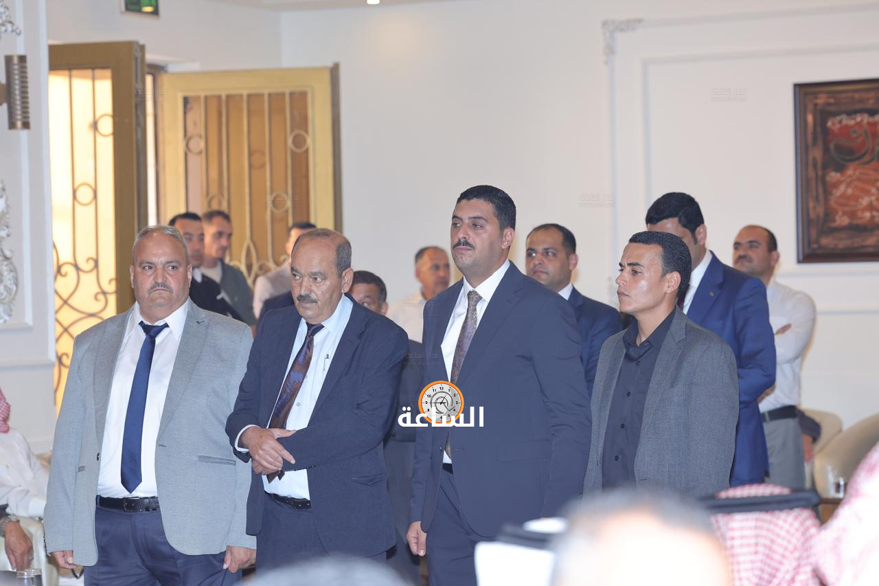 Madar Al-Saa Images 0.40389644175862227