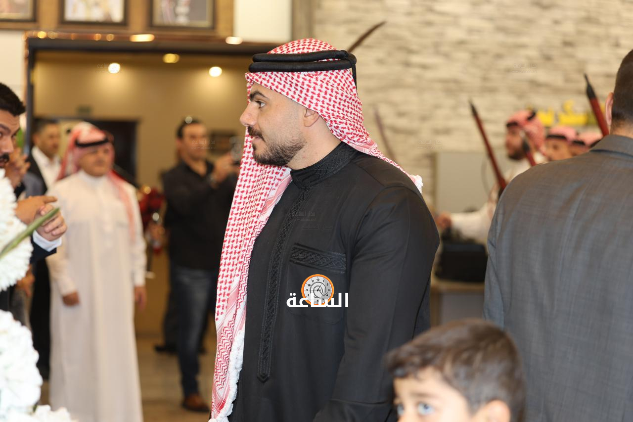 Madar Al-Saa Images 0.4003974376650321