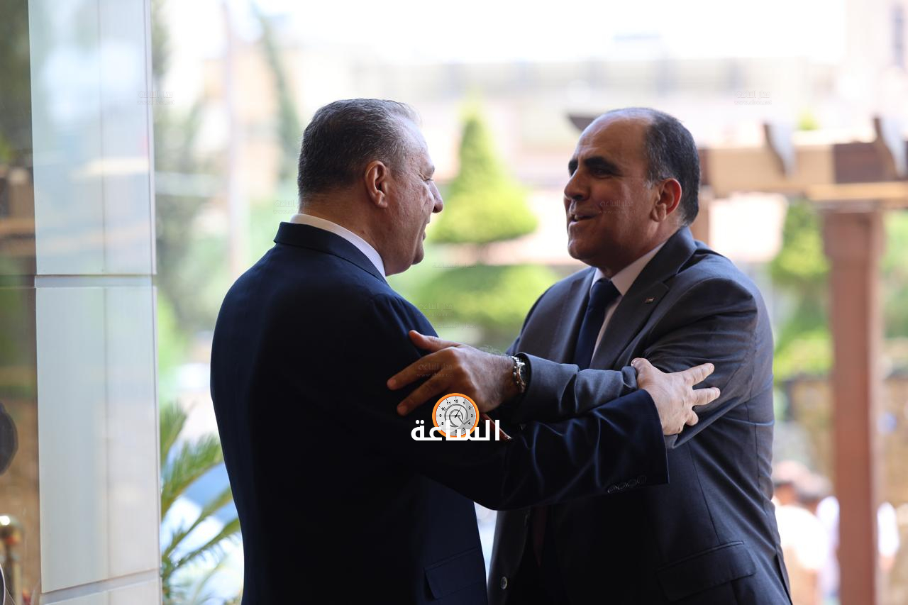 Madar Al-Saa Images 0.5521151599306593