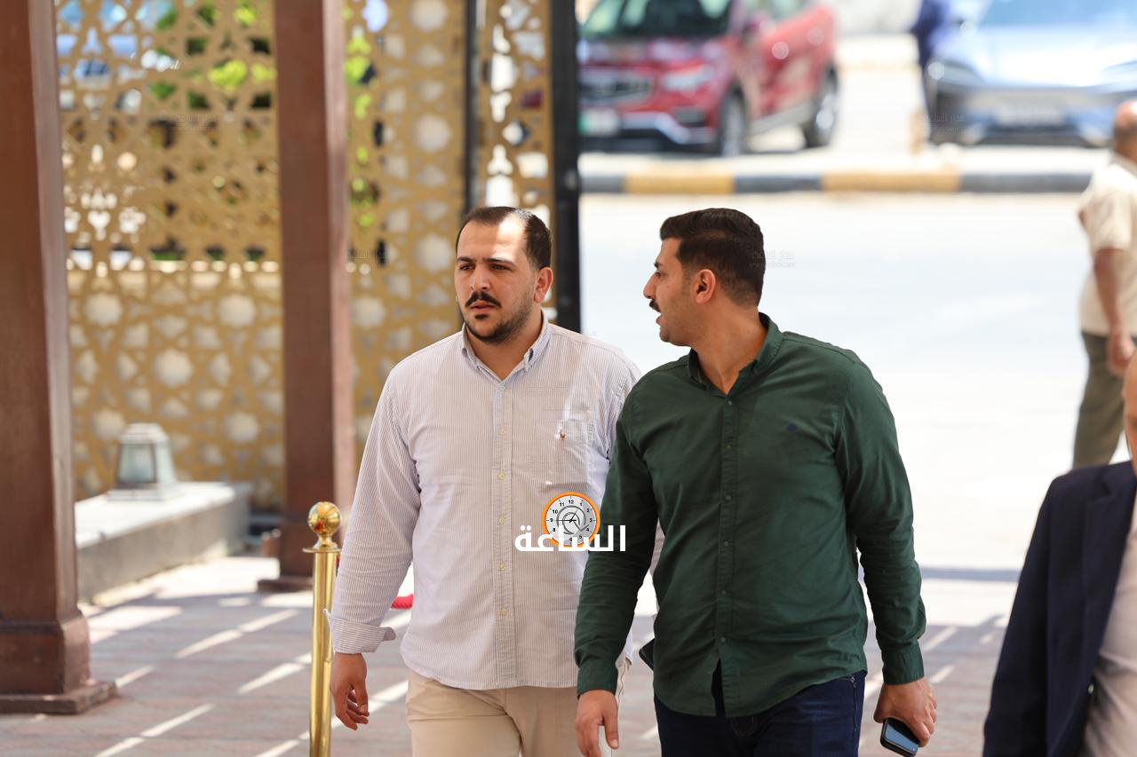 Madar Al-Saa Images 0.33653632339170514
