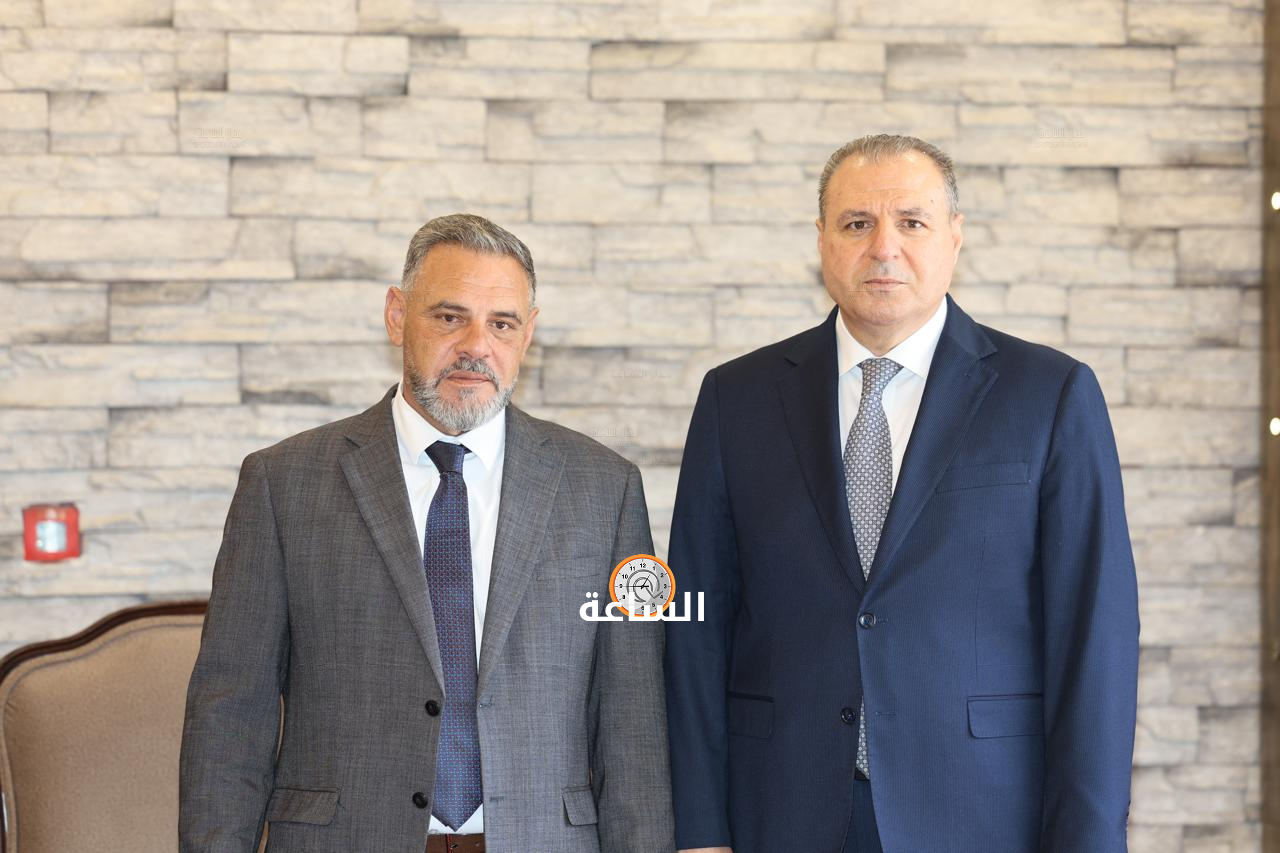 Madar Al-Saa Images 0.2525285115098904