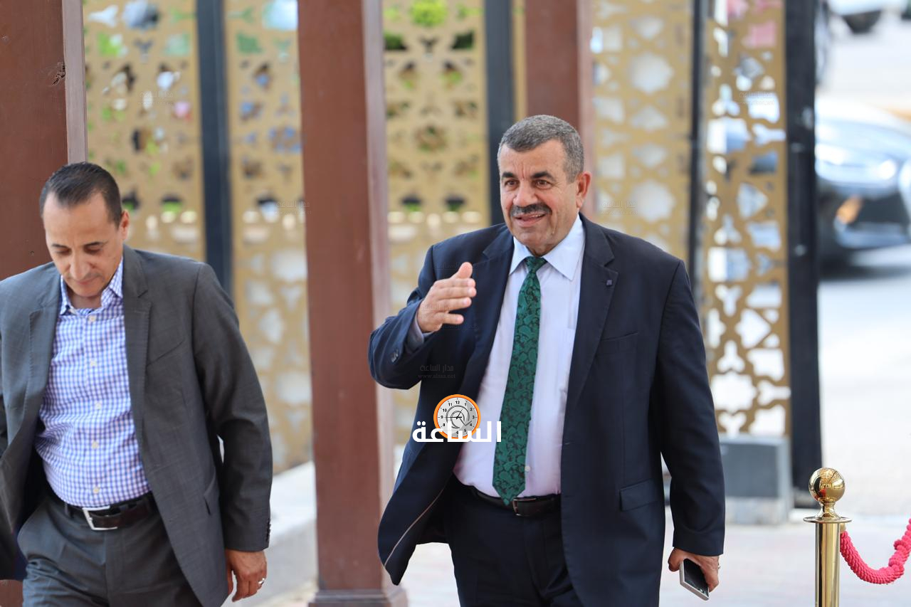 Madar Al-Saa Images 0.3473396499773389