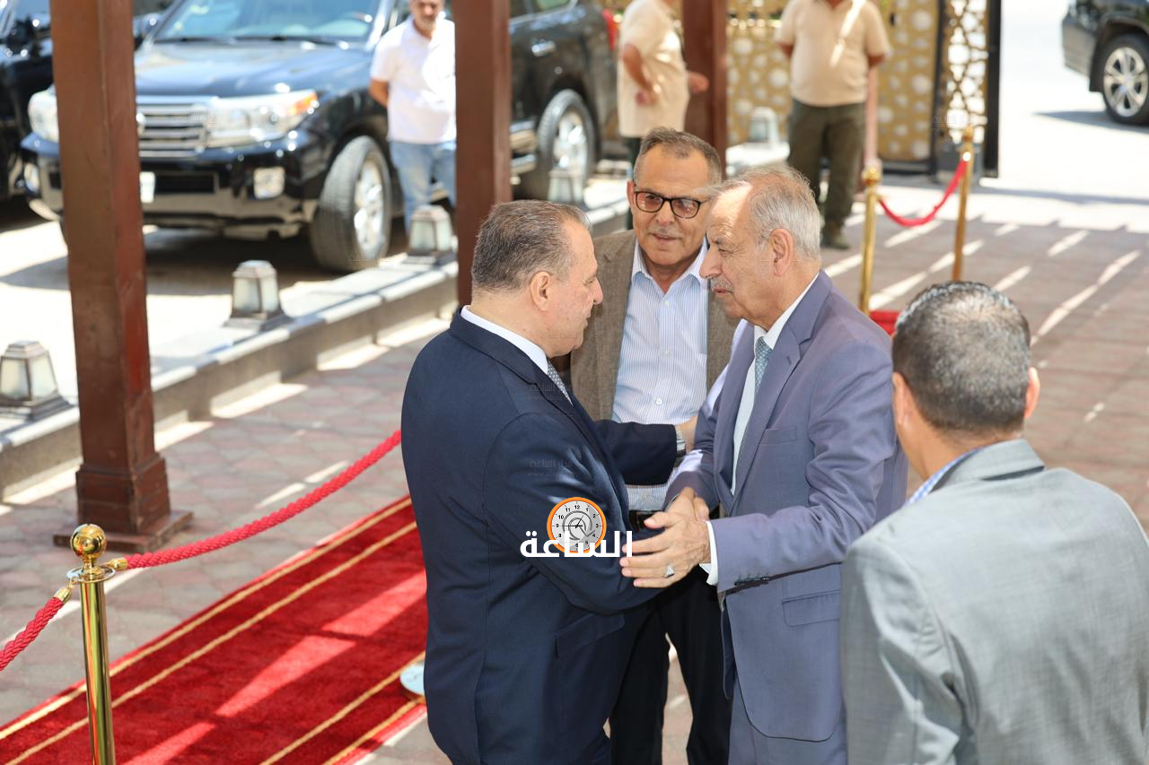 Madar Al-Saa Images 0.2730281583256472