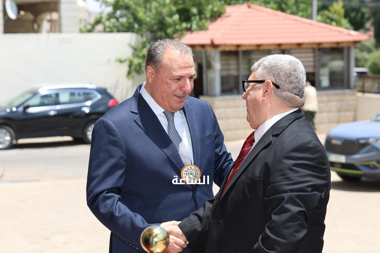 Madar Al-Saa Images 0.54135989628906