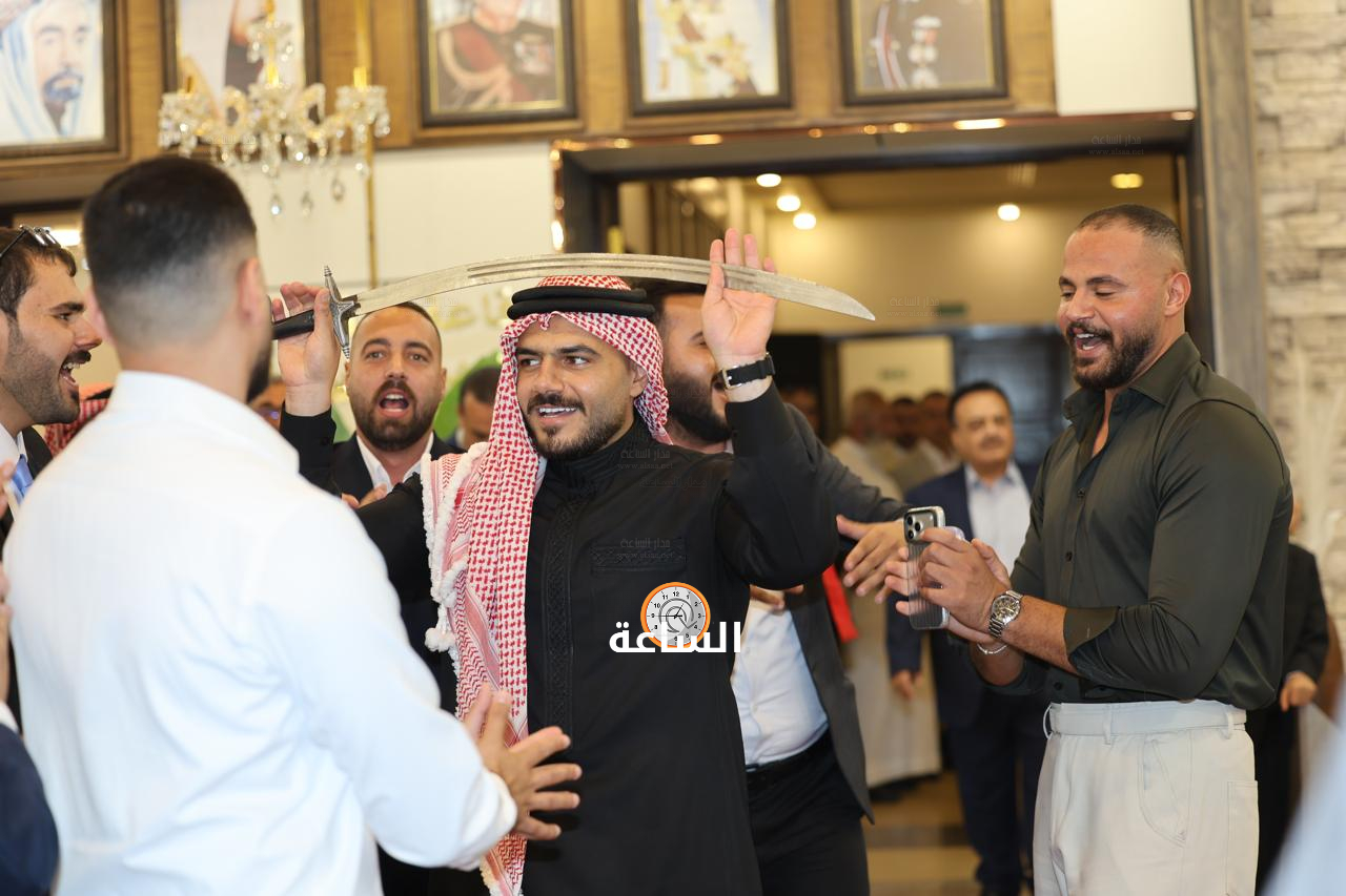 Madar Al-Saa Images 0.3828884100512626