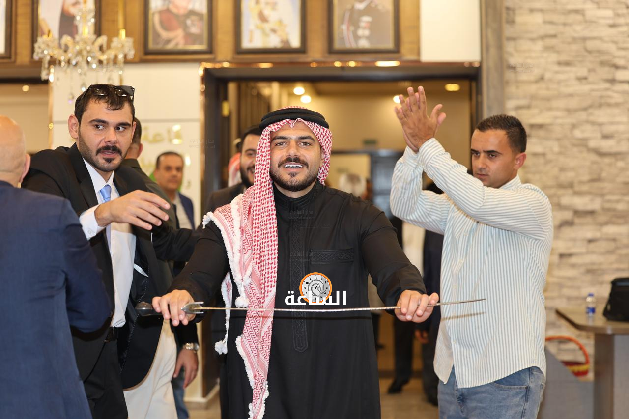 Madar Al-Saa Images 0.1786151007622836