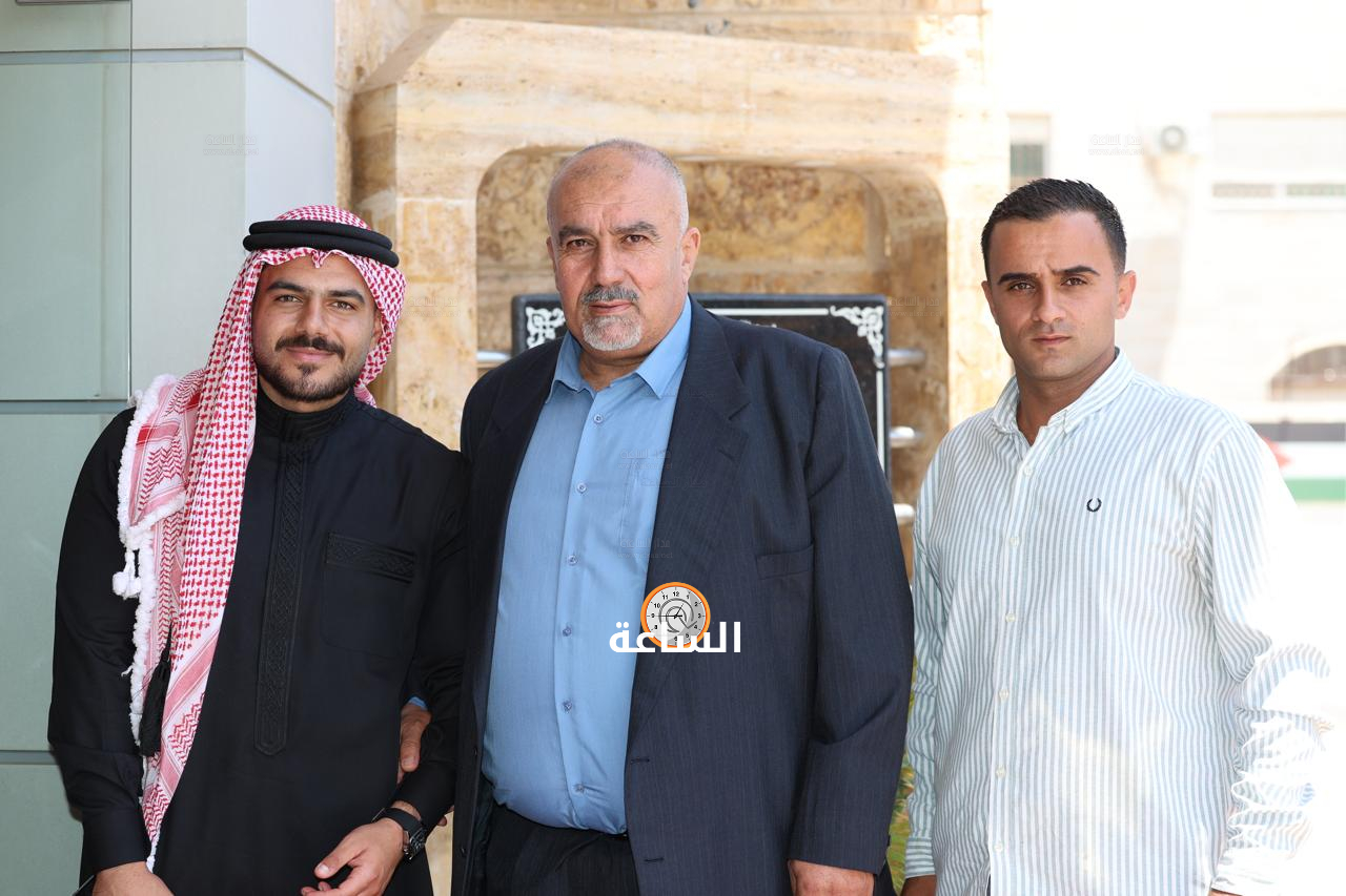 Madar Al-Saa Images 0.47998584794248056