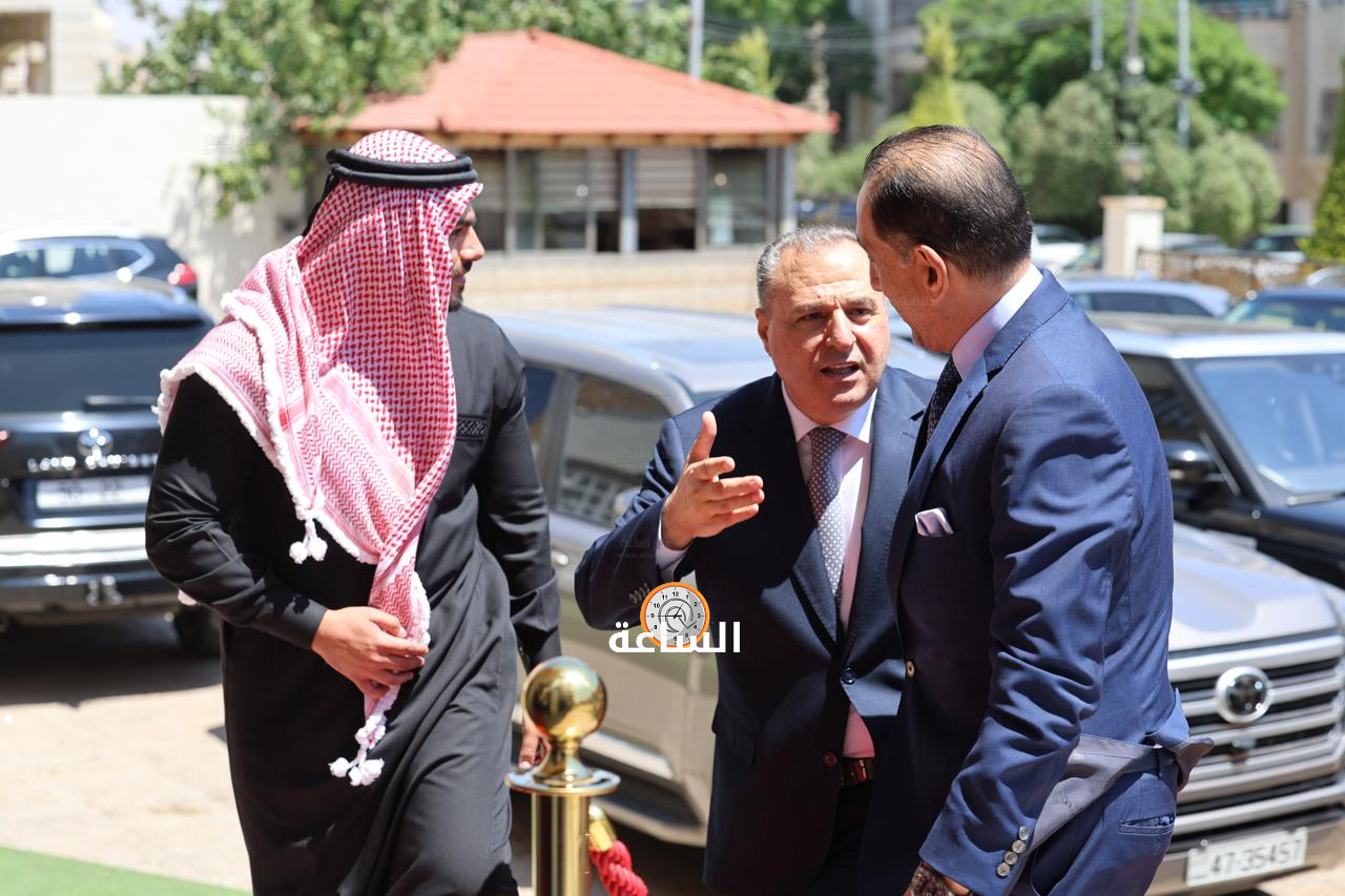 Madar Al-Saa Images 0.2736017624581911