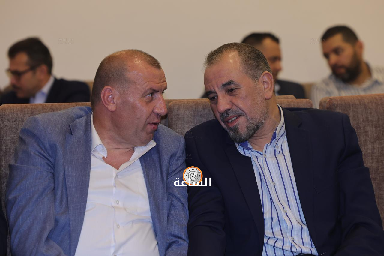 Madar Al-Saa Images 0.08423019561589562