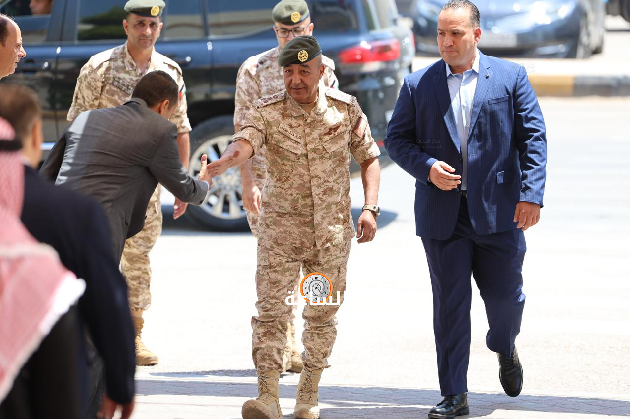 Madar Al-Saa Images 0.7248259559054931