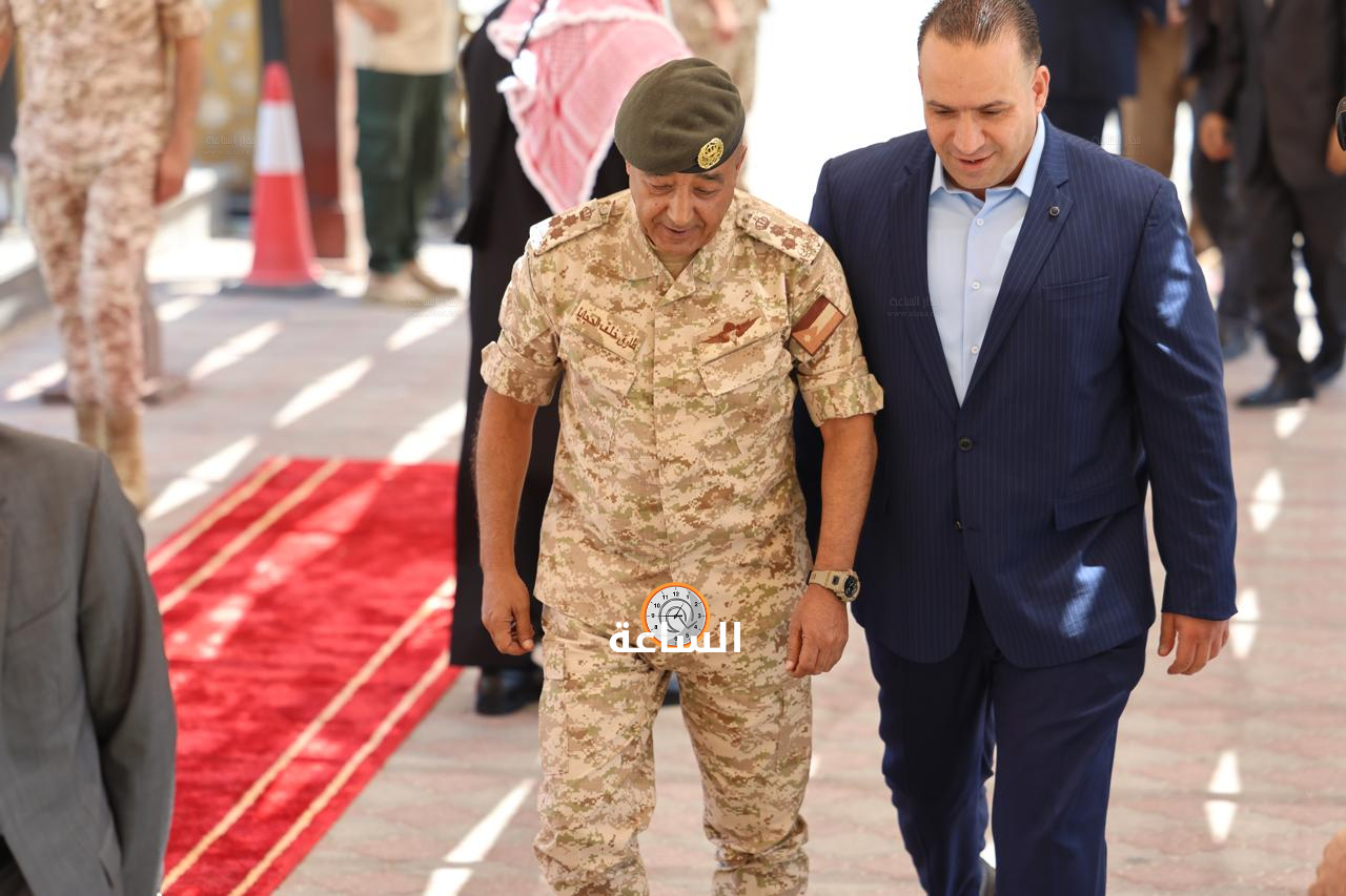 Madar Al-Saa Images 0.16983701404995266