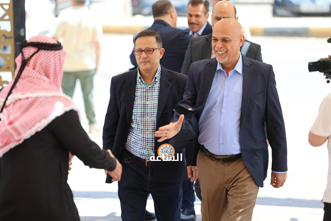 Madar Al-Saa Images 0.14005883436321787