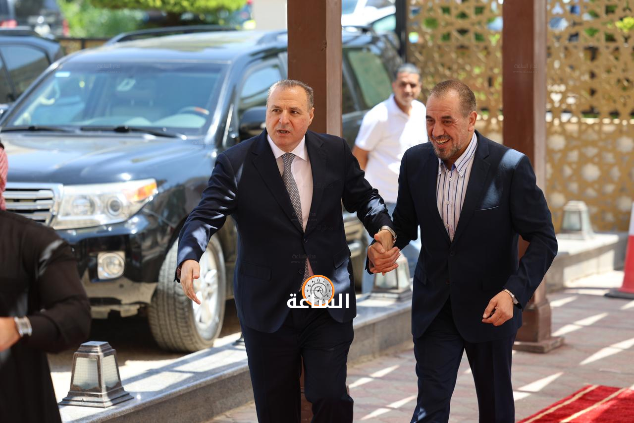 Madar Al-Saa Images 0.7522609697940342