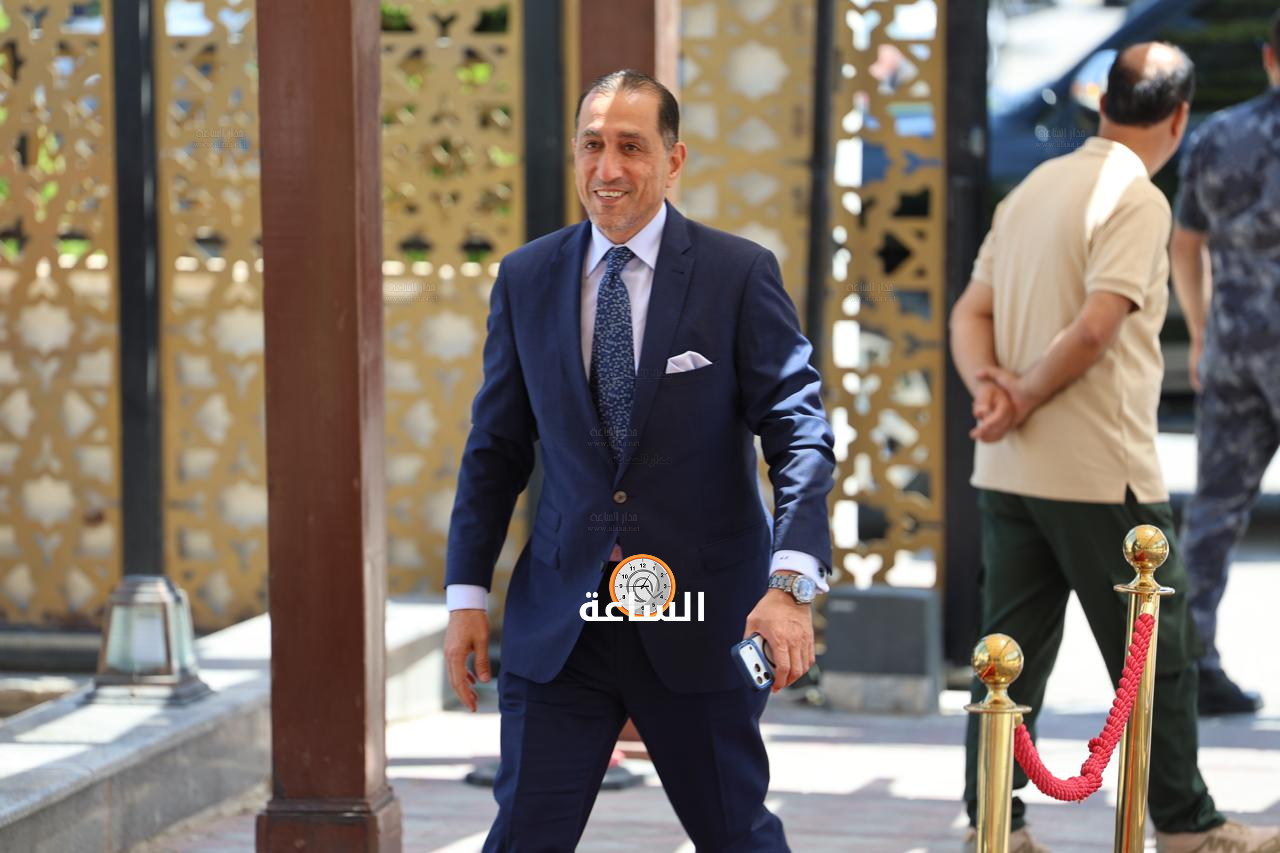 Madar Al-Saa Images 0.16181670058361664
