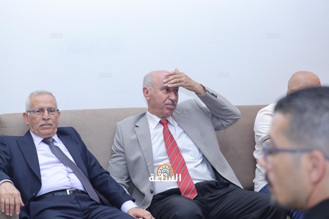Madar Al-Saa Images 0.35900517131003673