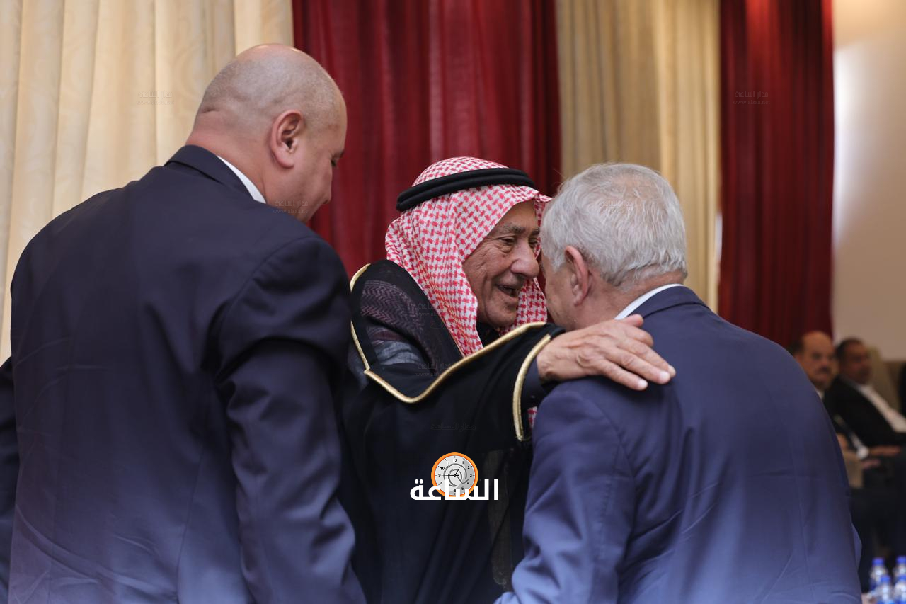 Madar Al-Saa Images 0.5675194672935517