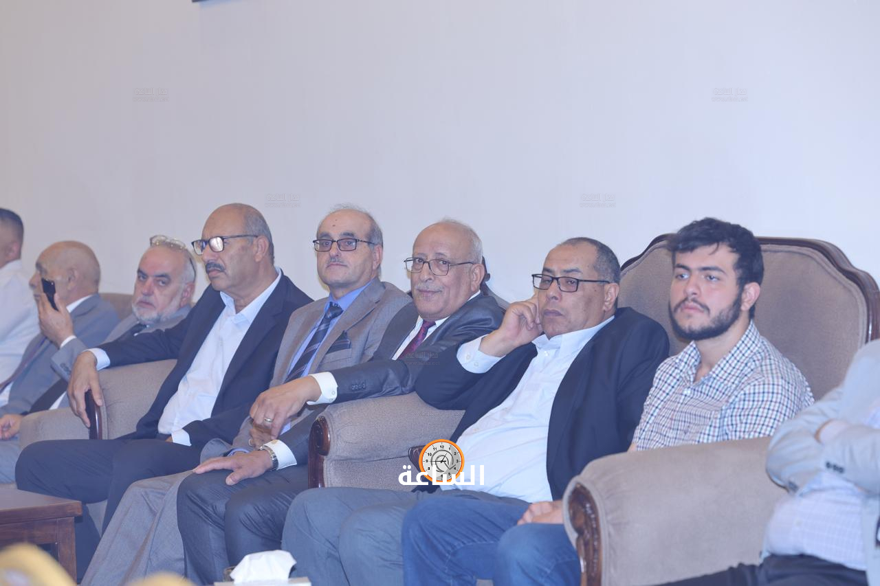 Madar Al-Saa Images 0.6193644696605897