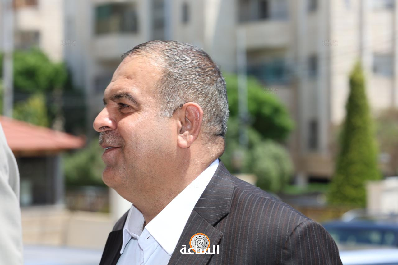 Madar Al-Saa Images 0.10485566676022062