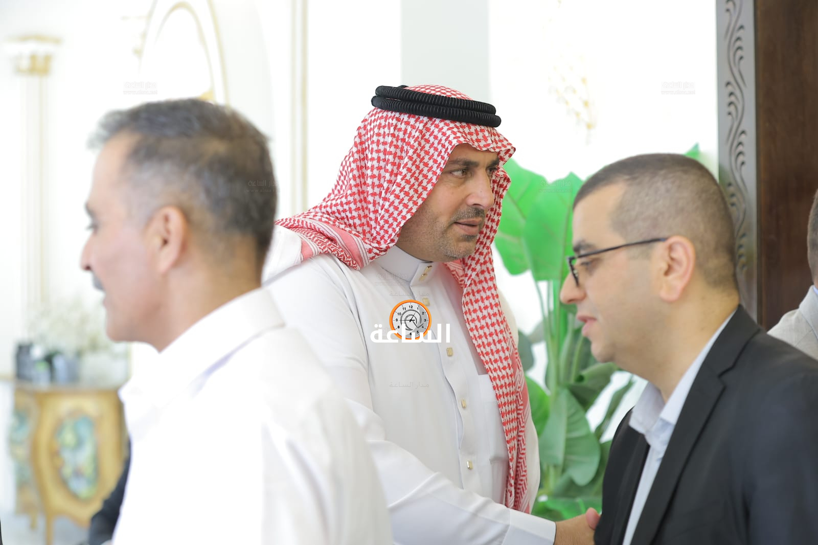 Madar Al-Saa Images 0.10348461428757749