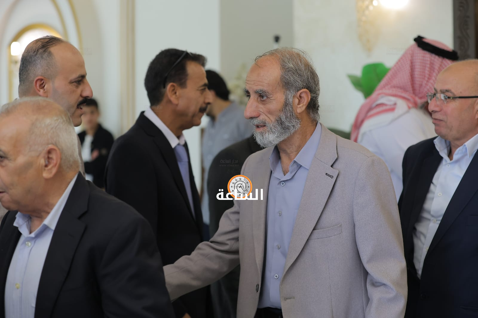 Madar Al-Saa Images 0.35696485276346224