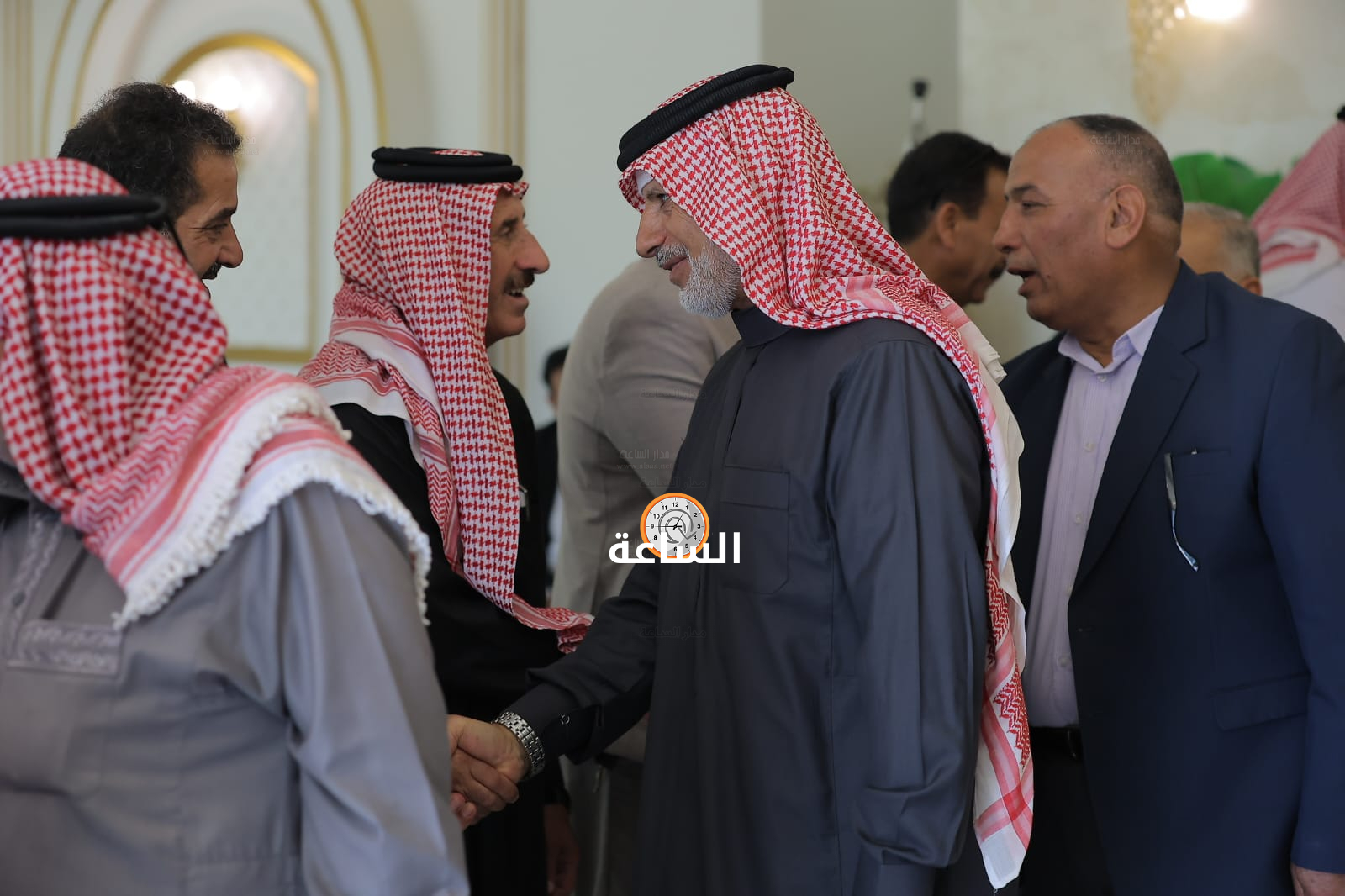 Madar Al-Saa Images 0.5642571321469115