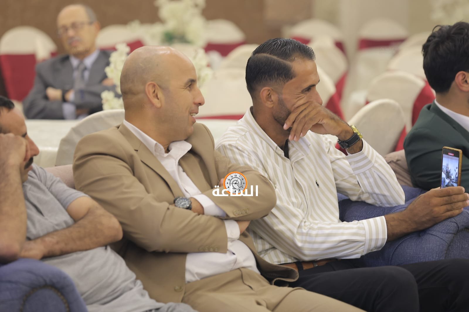 Madar Al-Saa Images 0.16186122483123921