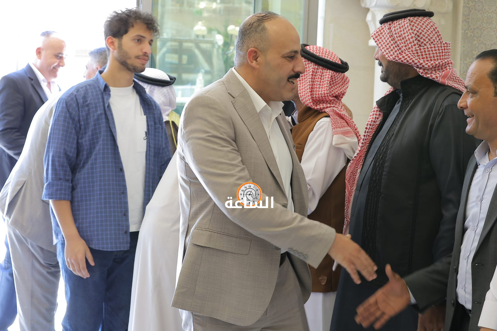 Madar Al-Saa Images 0.7742030896917945