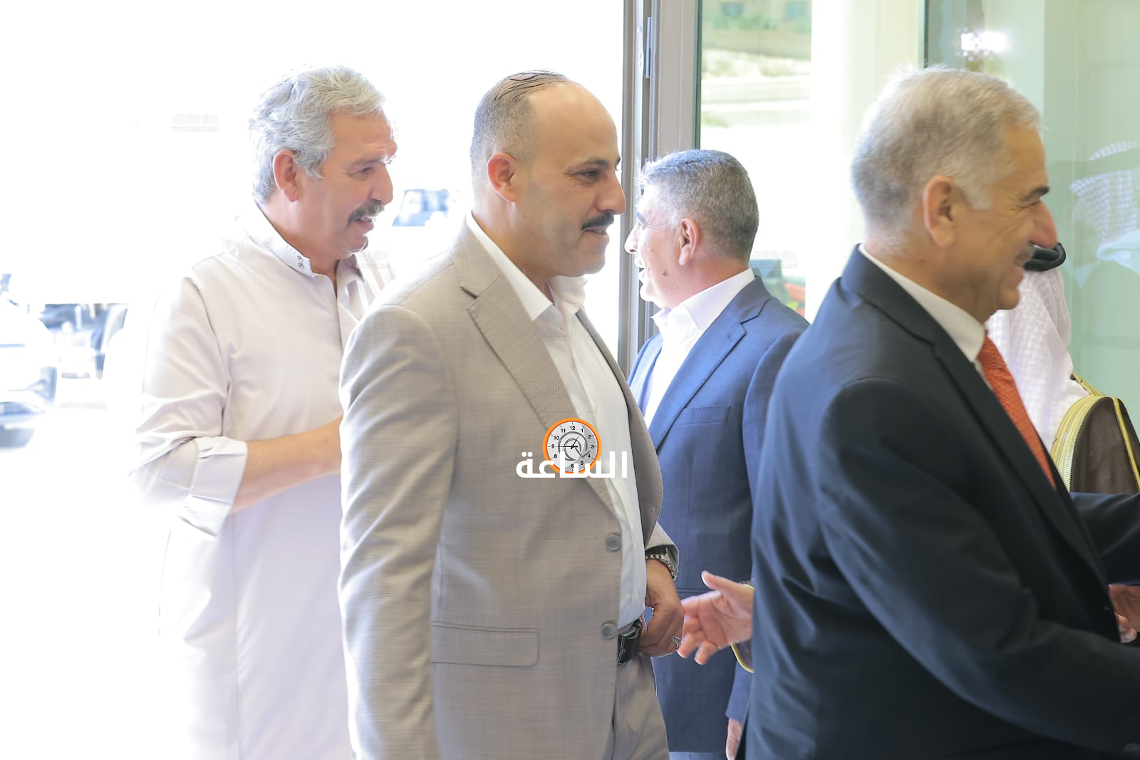 Madar Al-Saa Images 0.21787875794378897