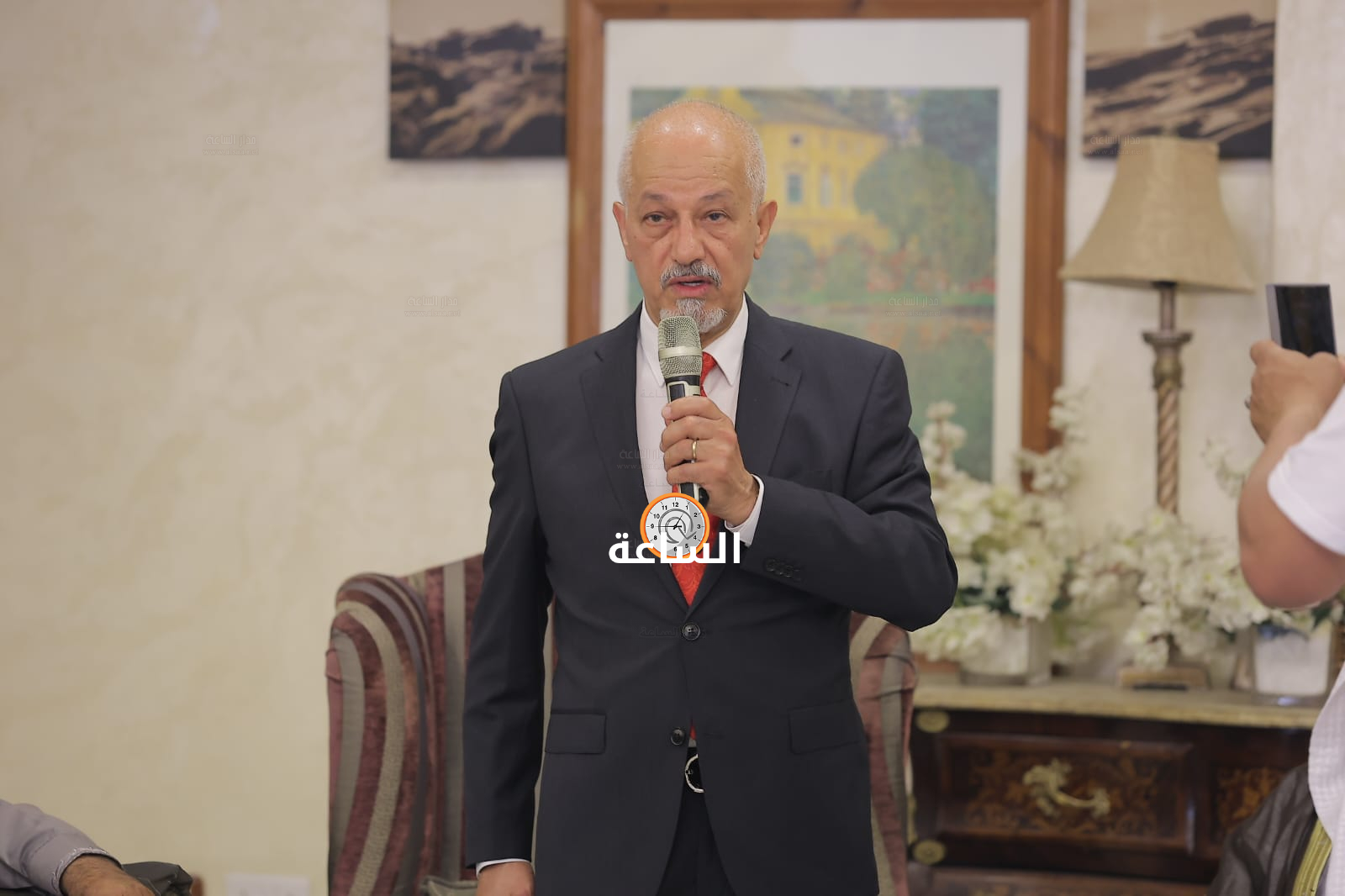 Madar Al-Saa Images 0.9925786252935795