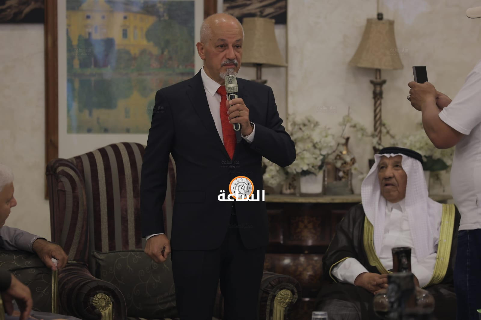 Madar Al-Saa Images 0.9934505903554067