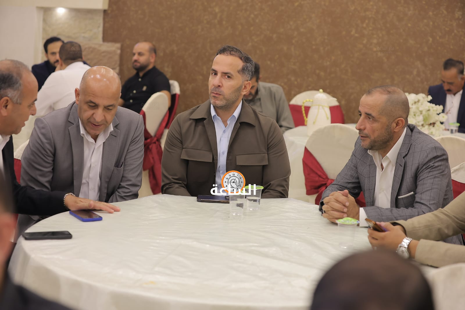 Madar Al-Saa Images 0.7124156306042312