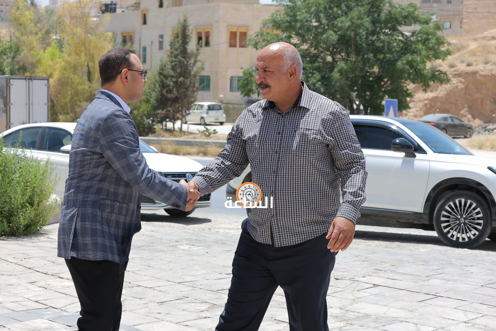 Madar Al-Saa Images 0.3704512494623652
