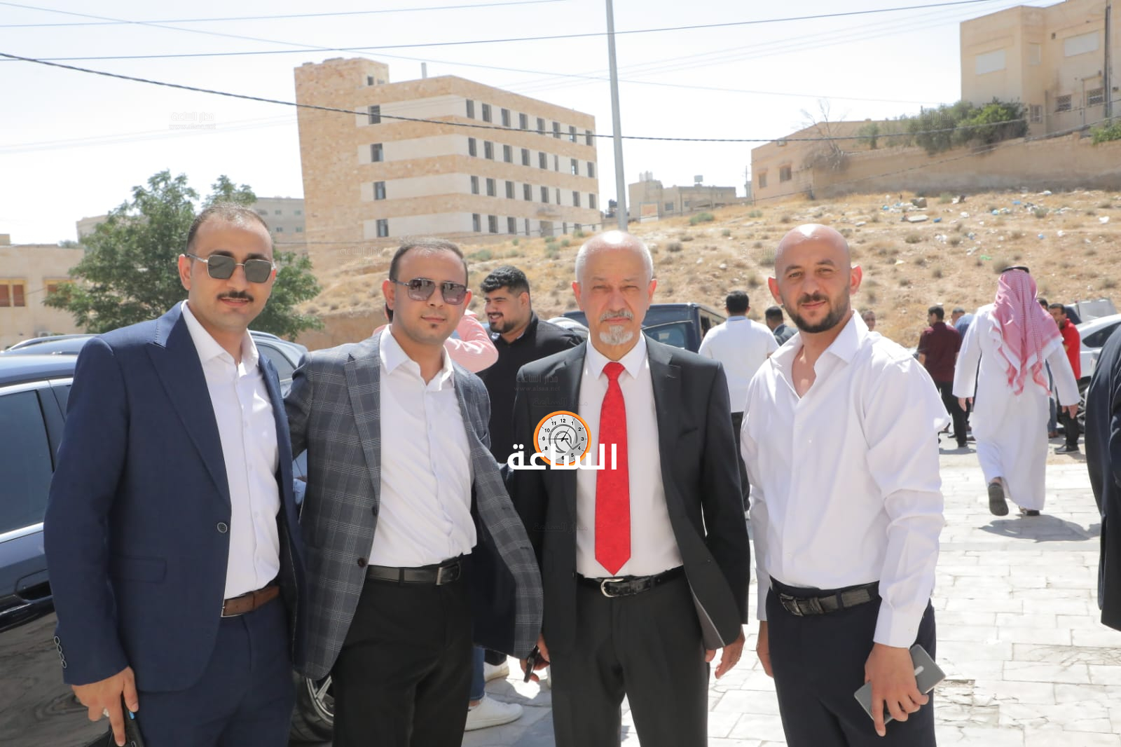 Madar Al-Saa Images 0.0887784352767167