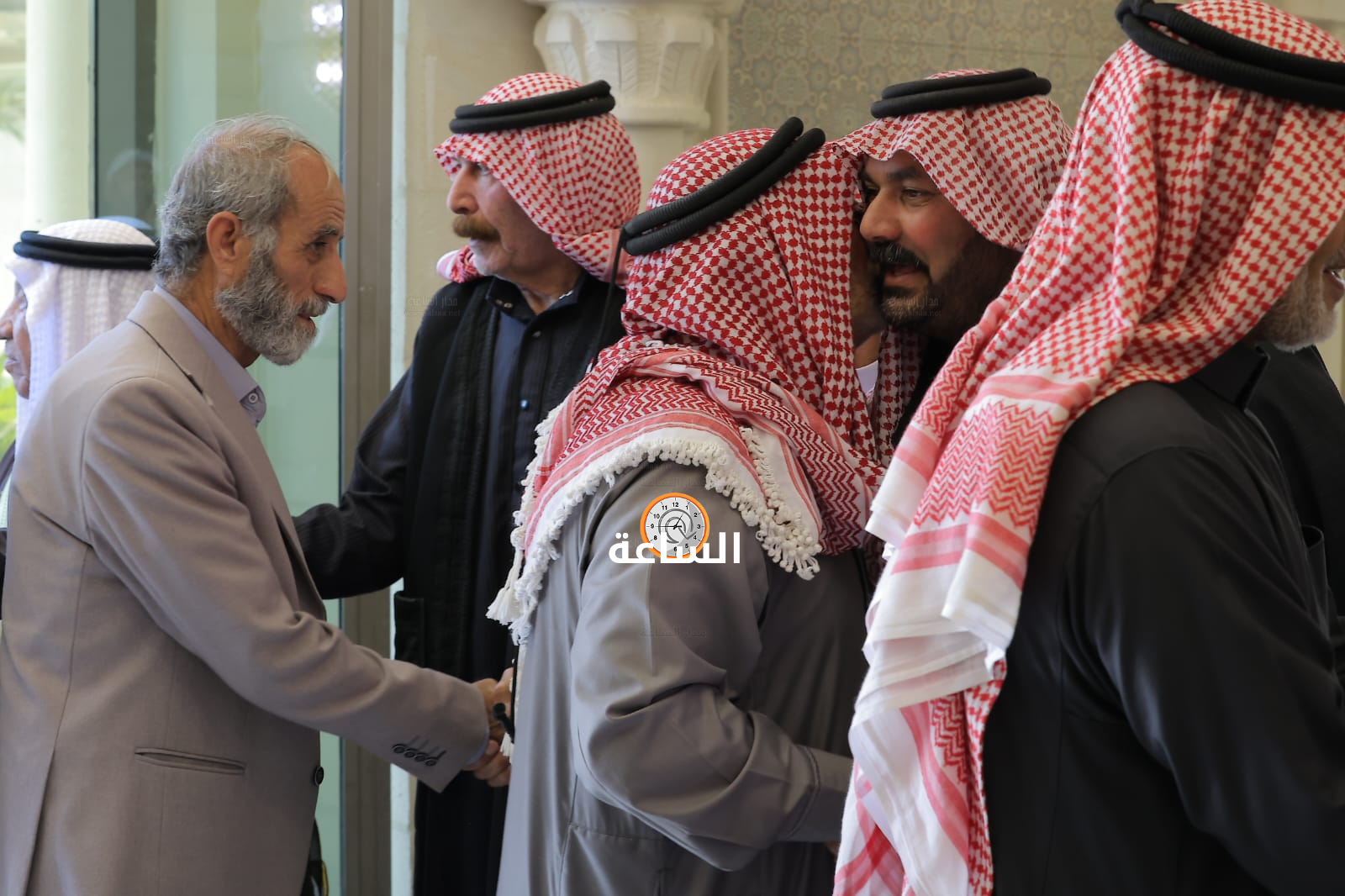 Madar Al-Saa Images 0.800506124936004