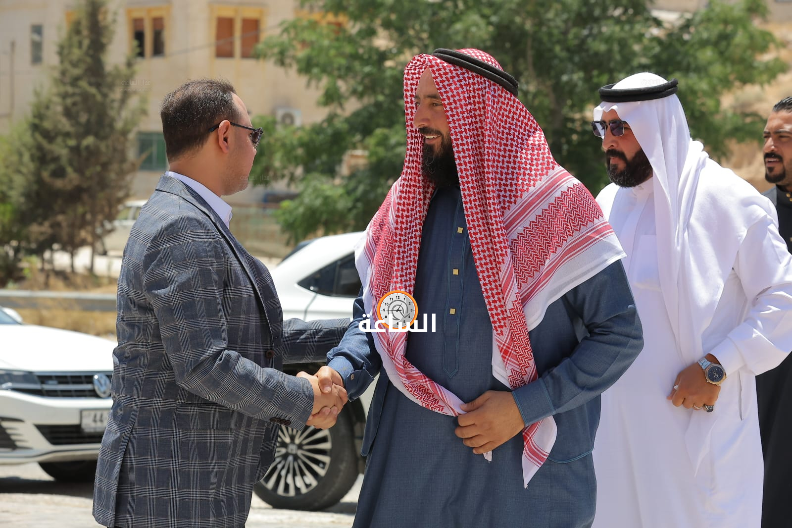 Madar Al-Saa Images 0.6104122857461777